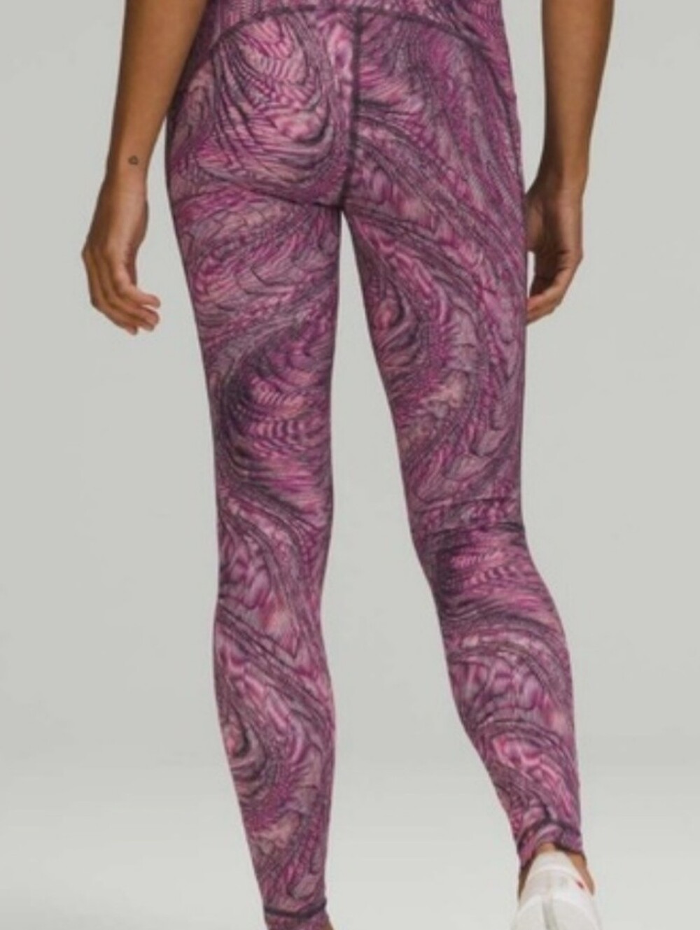Lululemon Fast and Free HR Reflective Tight 25" Dimensional Sonic Pink SZ 2 NWT